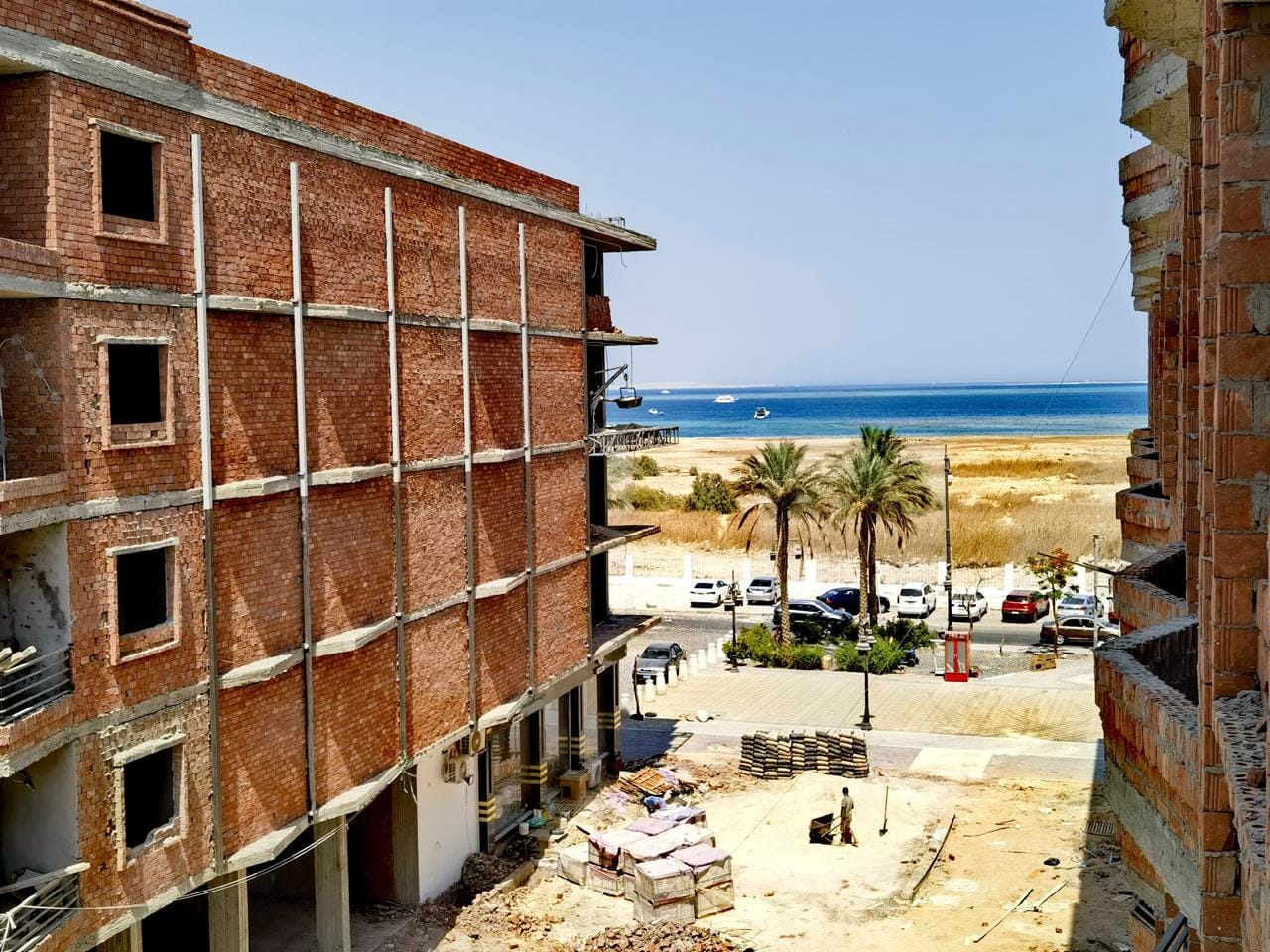 Apartments for sale near Village Road Hurghada close to Grand Rock Compound Hurghada